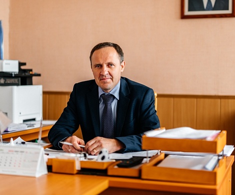 Поминов